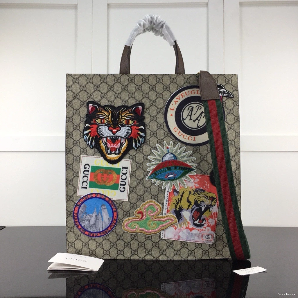 First bag ru Ophidia Gucci Tote 0809